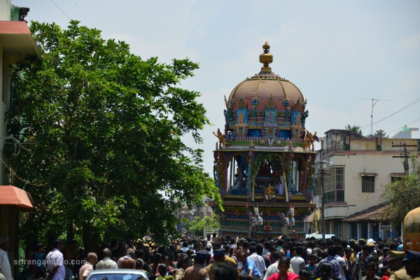 srirangam ther festival